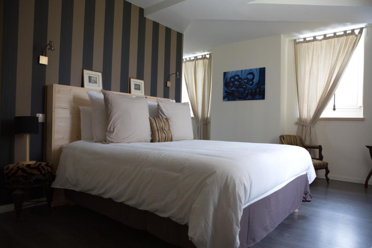 Le Manoir Du Ribardon Bed & Breakfast Neuvy-au-Houlme Екстериор снимка
